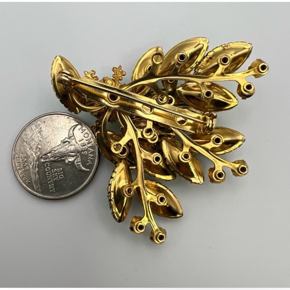 1950s Spectacular Open Back Green and Aurora Borealis Rhinestone Brooch - Picture 3 of 3